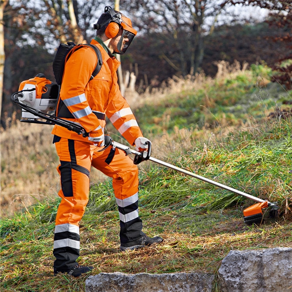 Equipement de sécurité débroussailleuse