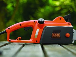 Niveau huile Black & Decker CS 1835